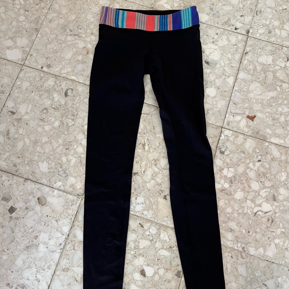 Ivivva Girls yoga pants (size 10)